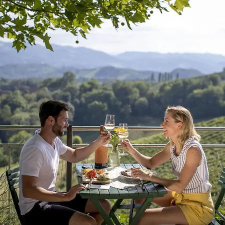 Landloft By Interhome 度假居